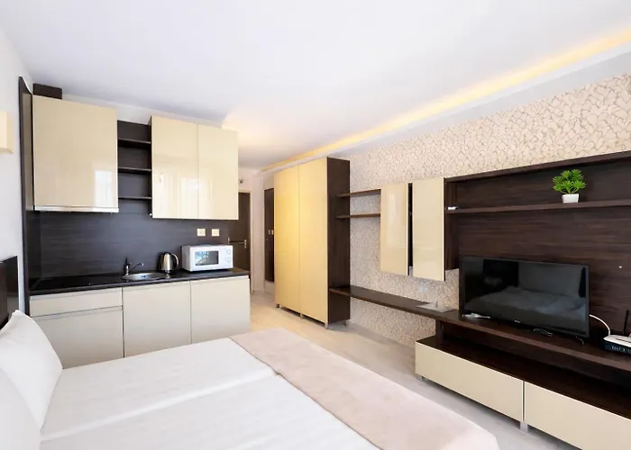 Harmony 2 Private 219 ساني بيتش